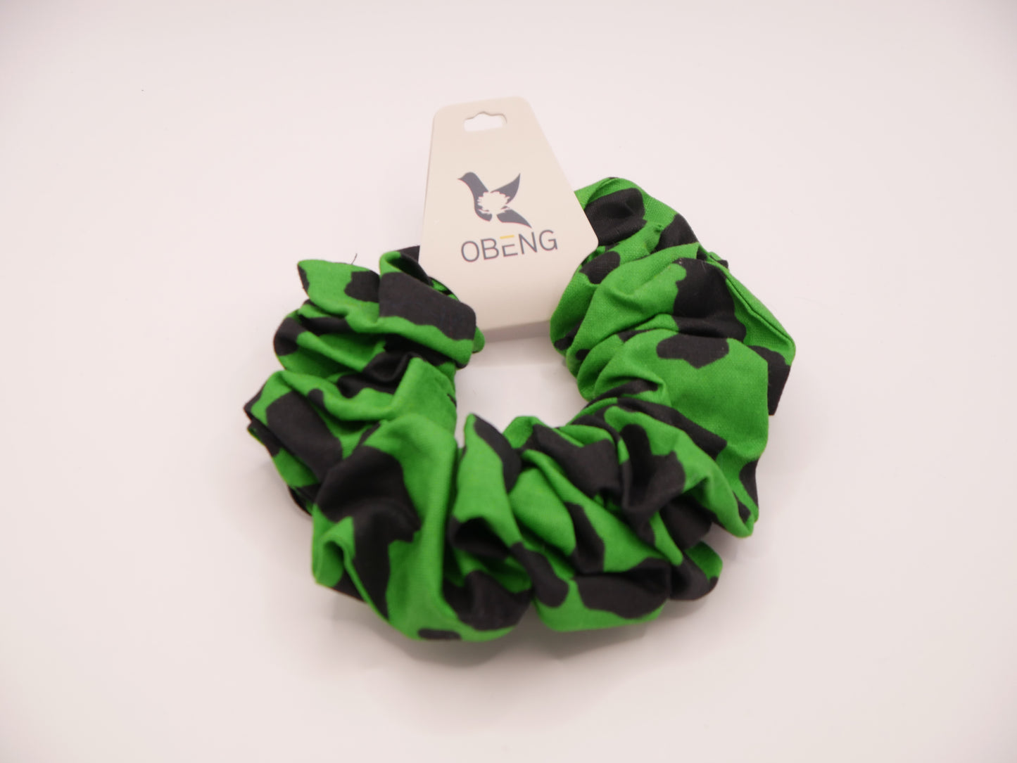 Scrunchie: wax fabric hair tie